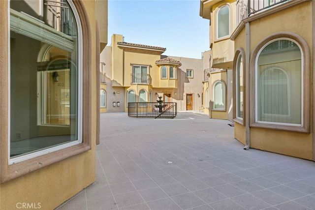 6939 Greeley Street 102, Tujunga, CA 91042