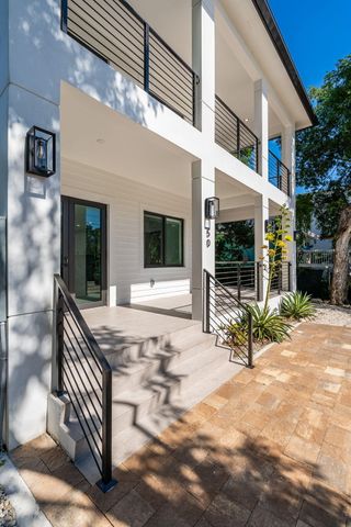 50 Transylvania Avenue, Key Largo, FL 33037