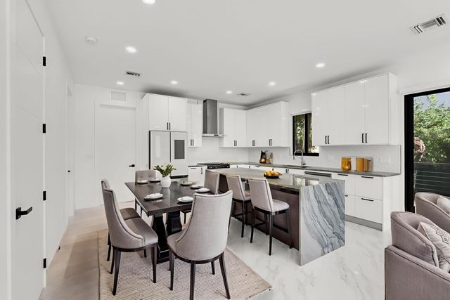 50 Transylvania Avenue, Key Largo, FL 33037