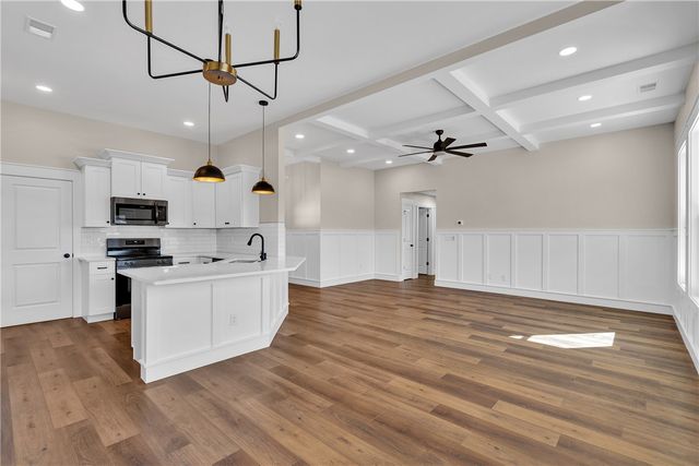3805 Flat Rock Road, Iva, SC 29655