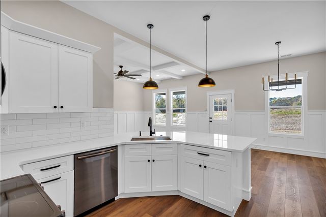 3805 Flat Rock Road, Iva, SC 29655