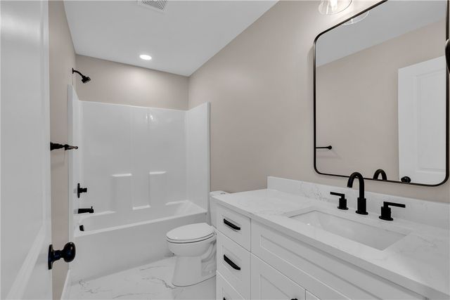 3805 Flat Rock Road, Iva, SC 29655
