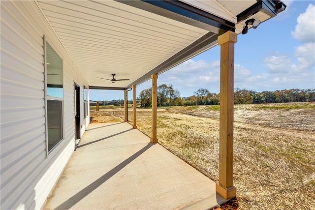 3805 Flat Rock Road, Iva, SC 29655