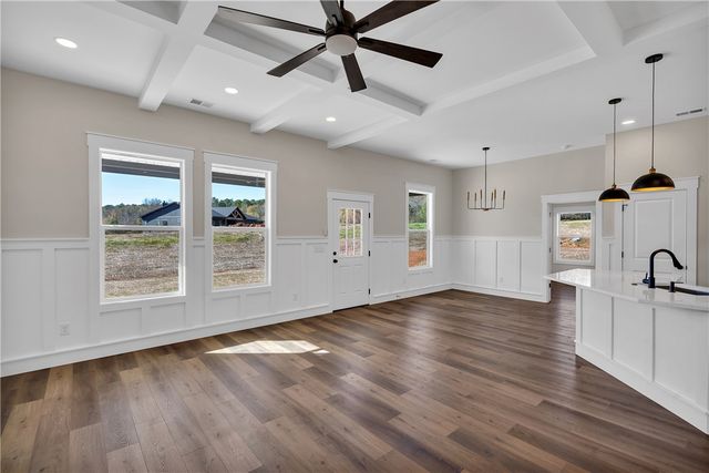 3805 Flat Rock Road, Iva, SC 29655
