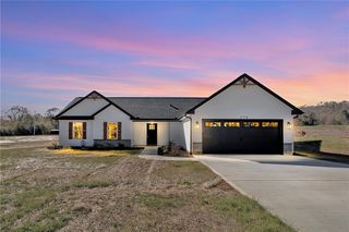 3805 Flat Rock Road, Iva, SC 29655