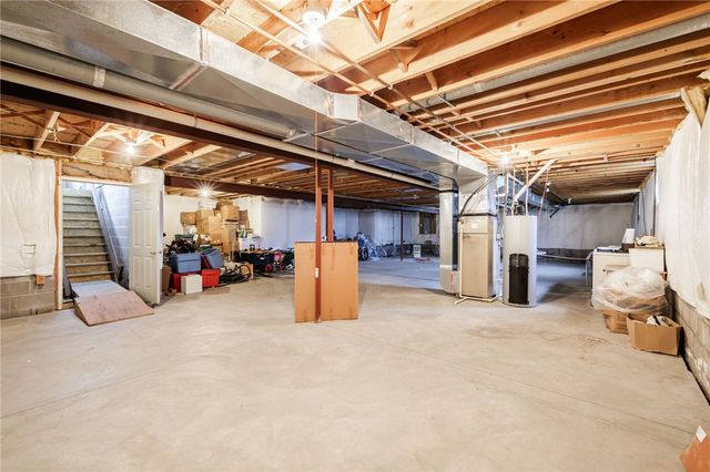 1266 Thistleberry Lane, Penfield, NY 14580