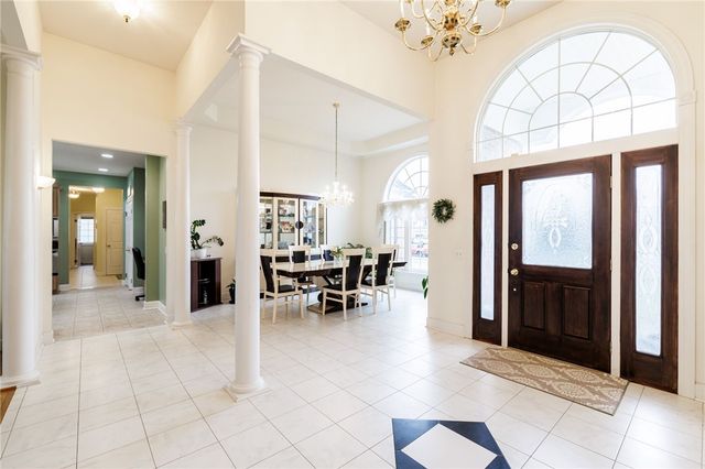 1266 Thistleberry Lane, Penfield, NY 14580