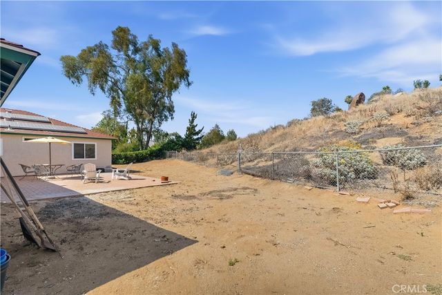 7800 Lippizan, Jurupa Valley, CA 92509