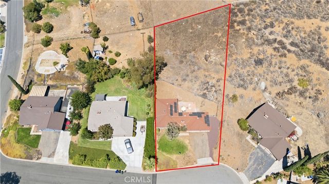 7800 Lippizan, Jurupa Valley, CA 92509