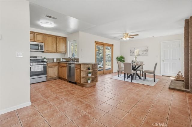 7800 Lippizan, Jurupa Valley, CA 92509