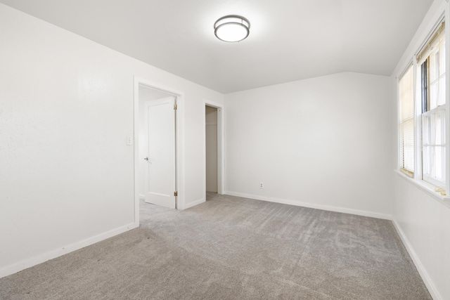 712 Normals St, Minot, ND 58703