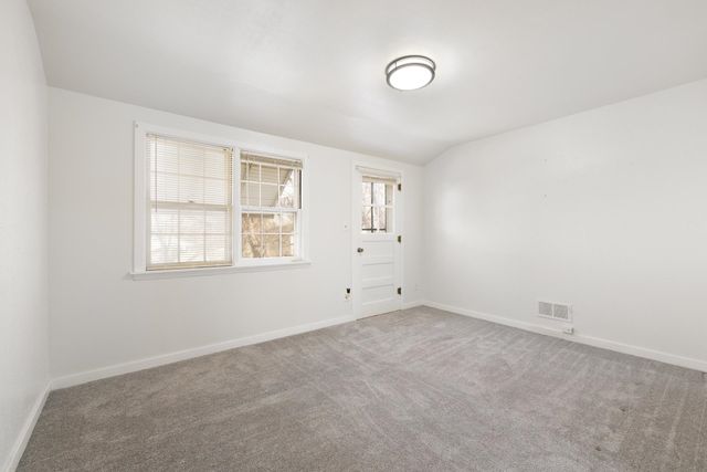 712 Normals St, Minot, ND 58703