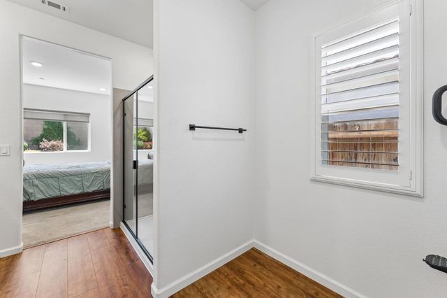 240 Helios Ct, Roseville, CA 95747