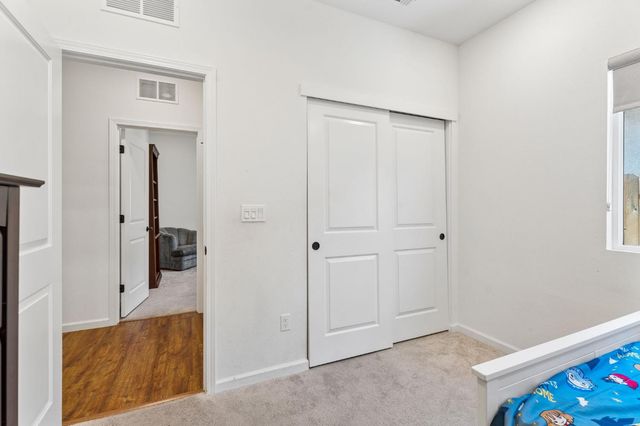 240 Helios Ct, Roseville, CA 95747