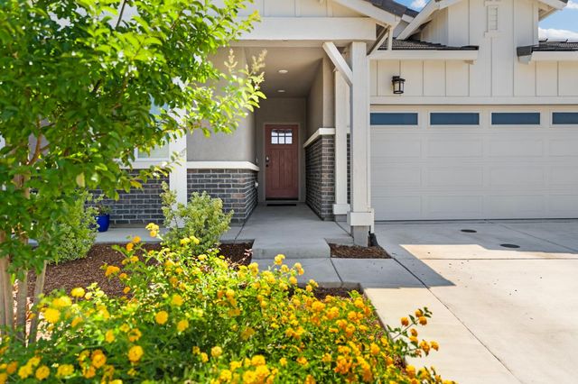 240 Helios Ct, Roseville, CA 95747