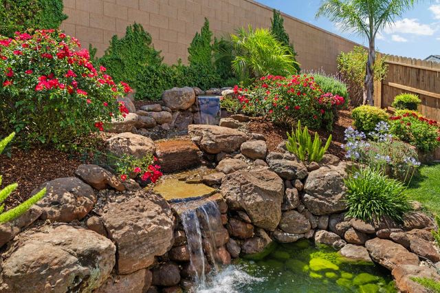 240 Helios Ct, Roseville, CA 95747