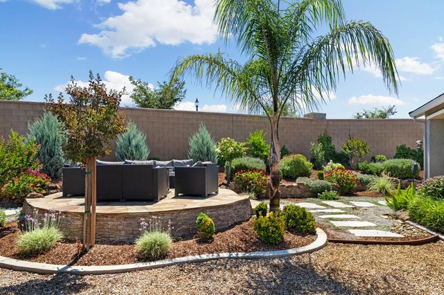 240 Helios Ct, Roseville, CA 95747