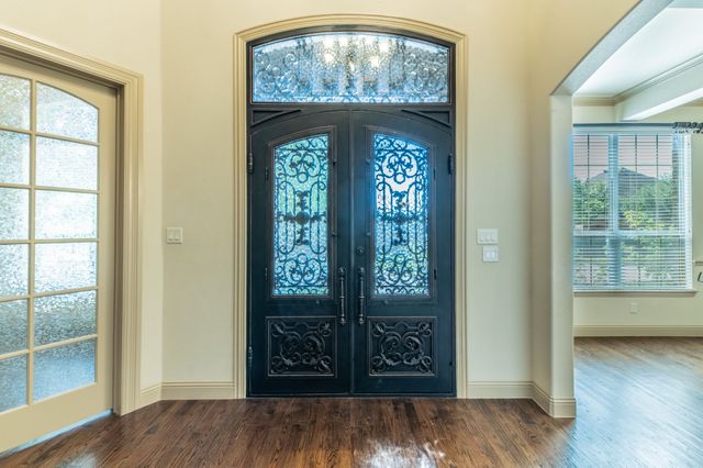7565 Rawlins Lane, Frisco, TX 75036