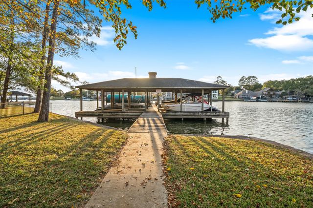 11440 Outpost Cove Drive, Willis, TX 77318