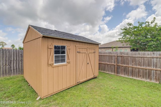 10434 W Landon Green Circle, Gulfport, MS 39503