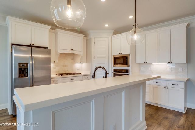 10434 W Landon Green Circle, Gulfport, MS 39503