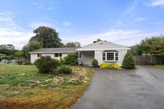 4 Loring Avenue, Maynard, MA 01754