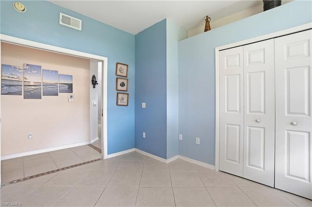 340 Robin Hood CIR 102, Naples, FL 34104