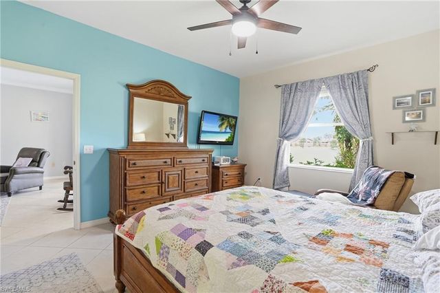 340 Robin Hood CIR 102, Naples, FL 34104