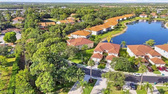 340 Robin Hood CIR 102, Naples, FL 34104
