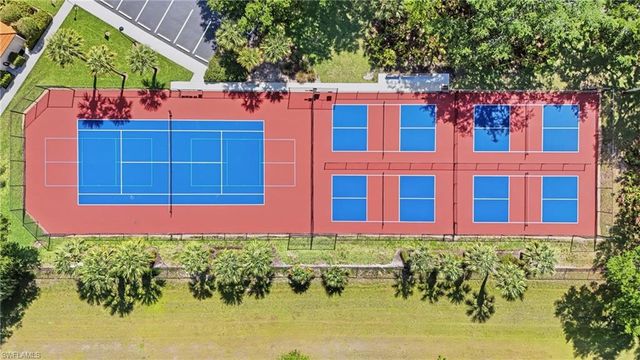 340 Robin Hood CIR 102, Naples, FL 34104