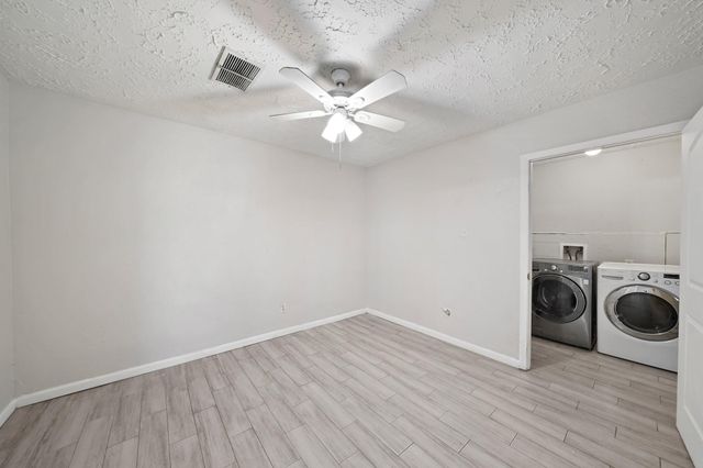 13923 Ludgate Pass, Houston, TX 77034