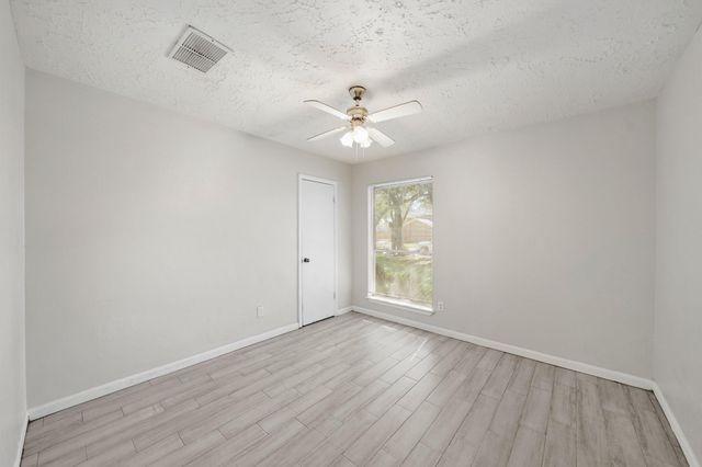 13923 Ludgate Pass, Houston, TX 77034