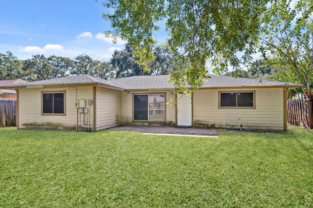 13923 Ludgate Pass, Houston, TX 77034