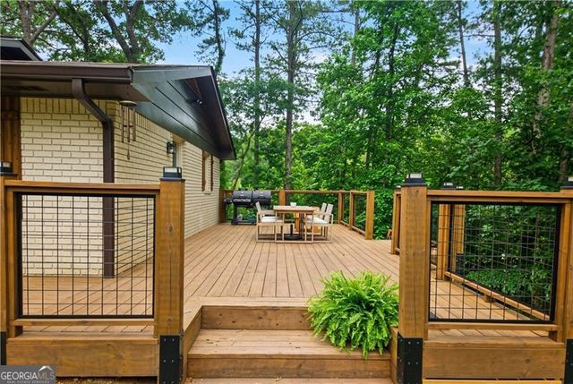 1225 Dewberry Lane, Canton, GA 30114