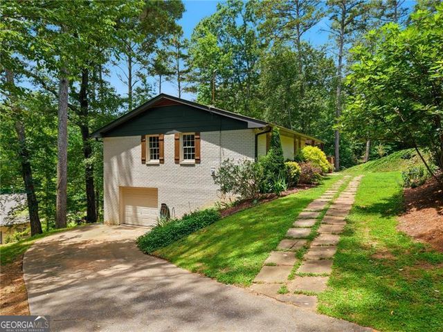 1225 Dewberry Lane, Canton, GA 30114