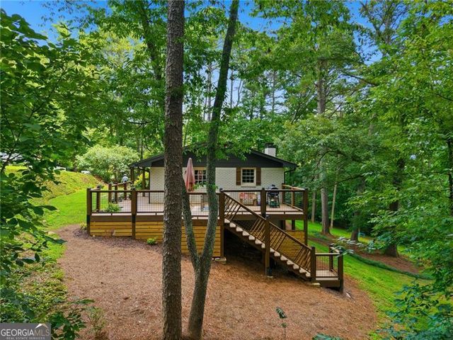 1225 Dewberry Lane, Canton, GA 30114