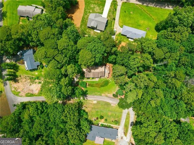 1225 Dewberry Lane, Canton, GA 30114