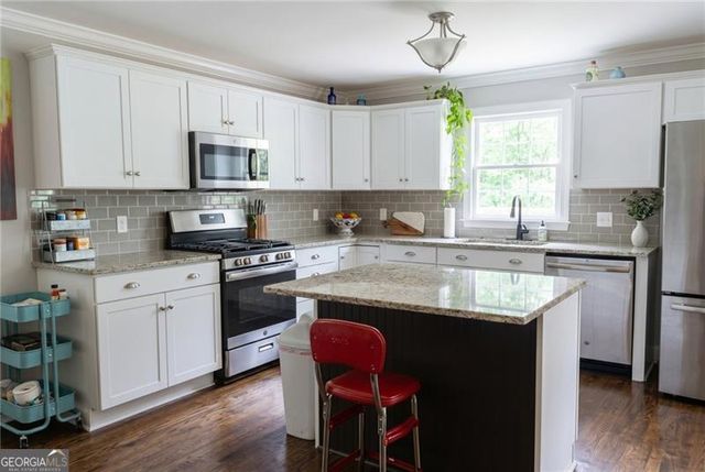 1225 Dewberry Lane, Canton, GA 30114