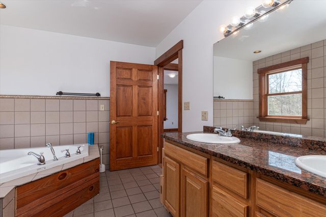 107-109 Baker Road, Springfield, VT 05156