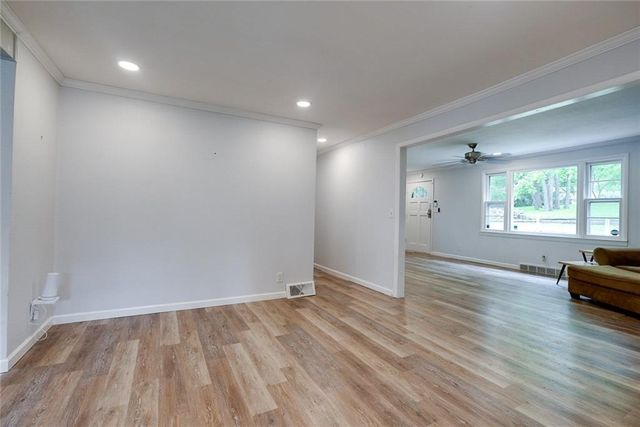 8527 Garfield Avenue, Kansas City, MO 64132