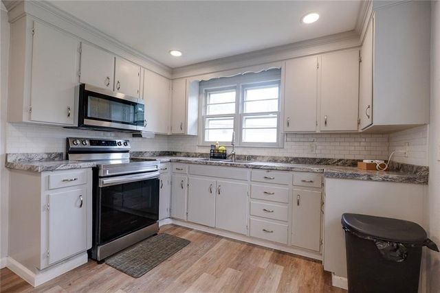 8527 Garfield Avenue, Kansas City, MO 64132