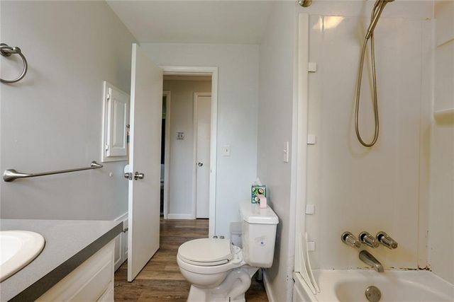 8527 Garfield Avenue, Kansas City, MO 64132