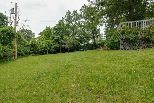 8527 Garfield Avenue, Kansas City, MO 64132