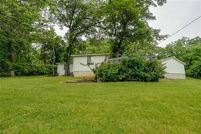 8527 Garfield Avenue, Kansas City, MO 64132
