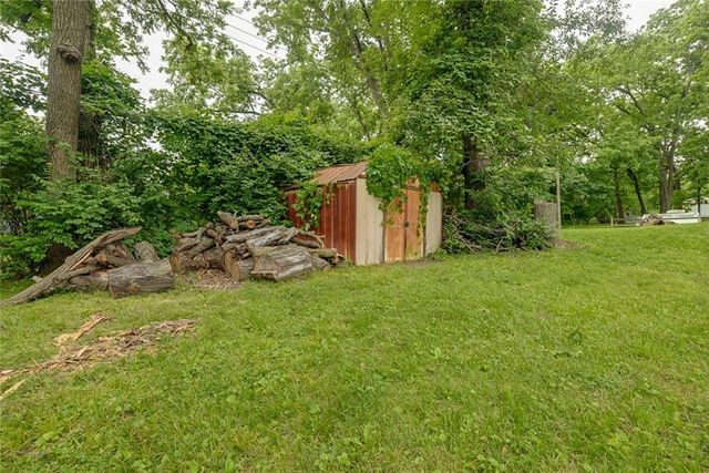 8527 Garfield Avenue, Kansas City, MO 64132