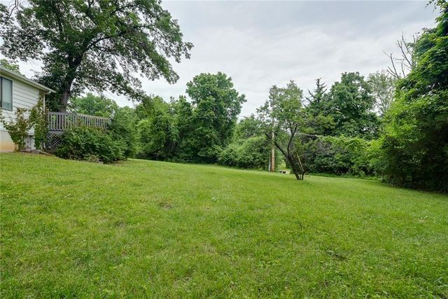 8527 Garfield Avenue, Kansas City, MO 64132