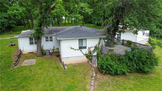 8527 Garfield Avenue, Kansas City, MO 64132