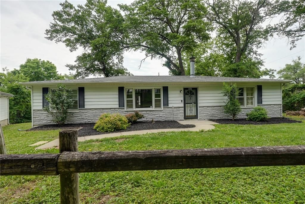 8527 Garfield Avenue, Kansas City, MO 64132
