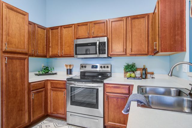 256 Dunning Road, Summerville, SC 29486