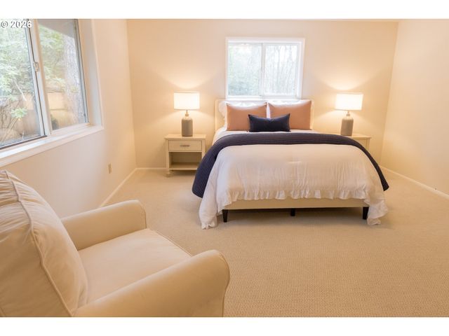 2372 S 22ND Ct, Florence, OR 97439